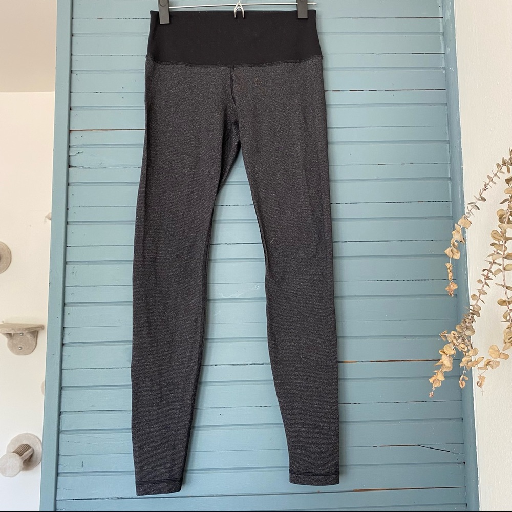 SIZE 8; Lululemon Wunder Under High-Rise Gray Ribbed Leggings